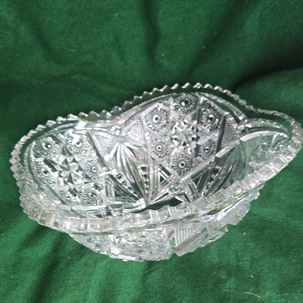 Elegant Crystal Cut Glass Bowl